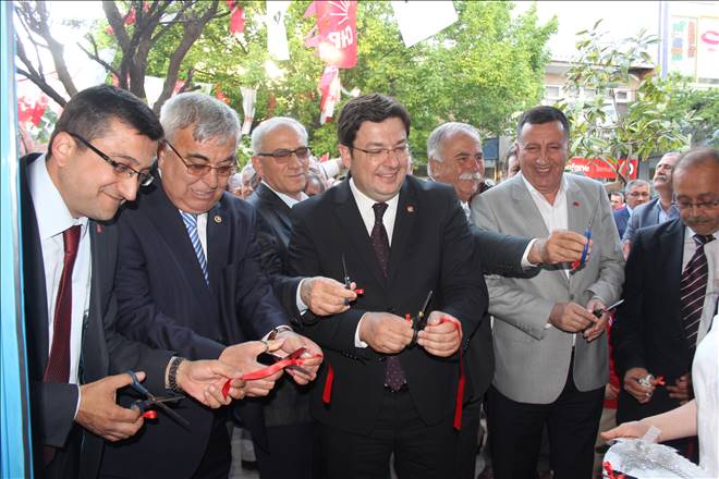 Cumhuriyet Halk Partisi Seçim Bürosu Açıldı