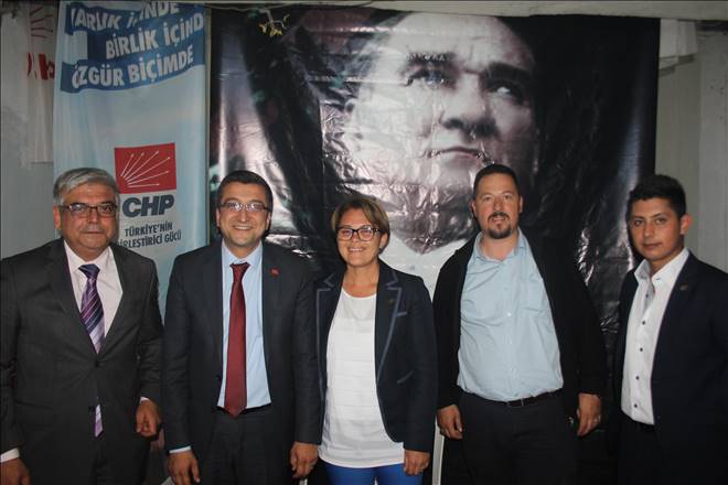 Bülent Öz'e Sevgi Yağmuru