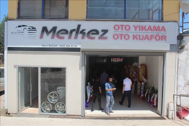 Merkez Oto Yıkama Oto Kuaför Açılışı Yapıldı