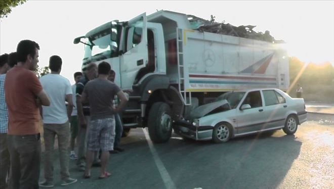 ÇAN´DA TRAFİK KAZASI: 2 YARALI