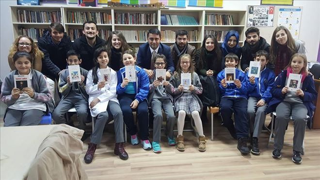 Topladıkları Kitaplarla Kütüphane Kurdular