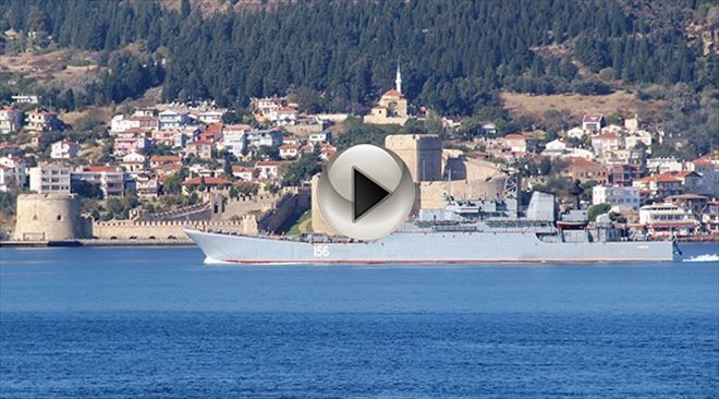 Rus Savaş Gemisi Çanakkale Boğazı´ndan Geçti