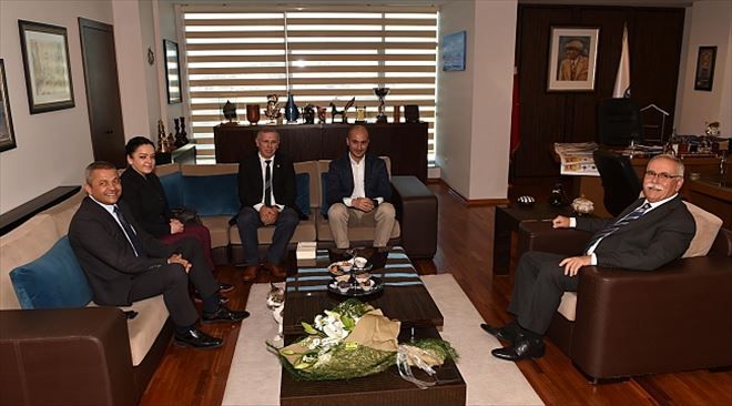 Çanakkaleli Turizmcilerden Başkan Gökhan´a Ziyaret…