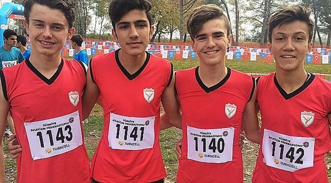 Biga Gelişim GSK Krosta İlk Kupasını Kazandı