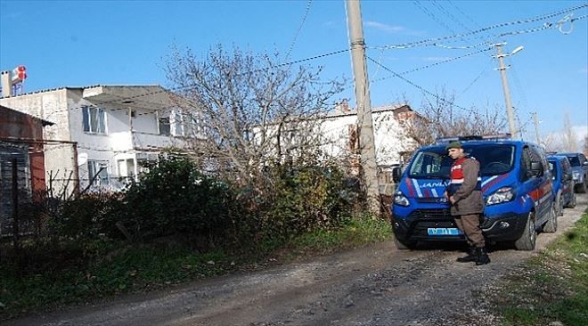 Bayramiç´te Kaçak Şarap Operasyonu