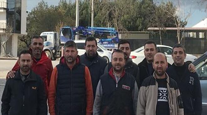 Dündar Adaylığını Açıkladı