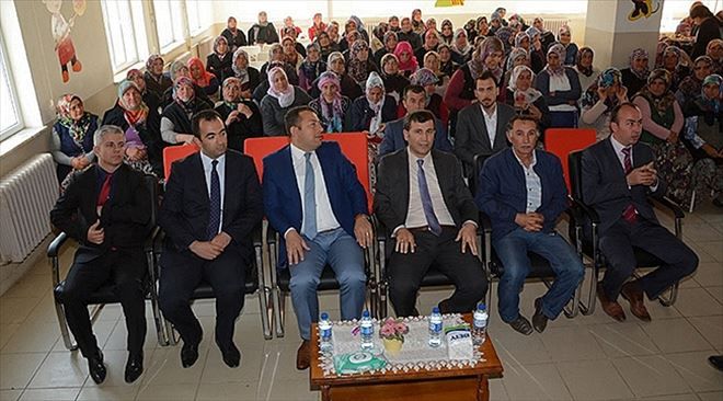 Çanakkale İşkur Eceabat´ta Süt Sığırı Yetiştiriciliği Kursu Düzenledi