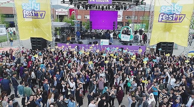 Selfy Fest´17 18 Mayıs´ta Çanakkale 18 Mart Üniversitesi´nde