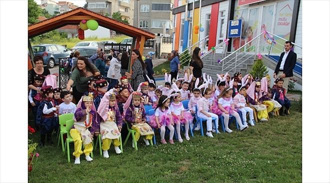 Minikler Aileleriyle Doyasıya Eğlendiler