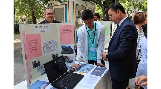 AFAD İl Müdürü Yılmaz, TUBİTAK 4006 Bilim Fuarı´nın Açılış Törenine Katıldı