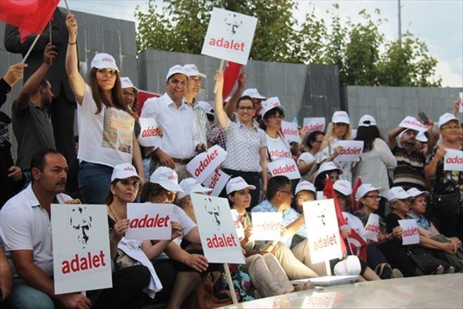 CHP Çan İlçe Örgütünden Adalet İçin Oturma Eylemi