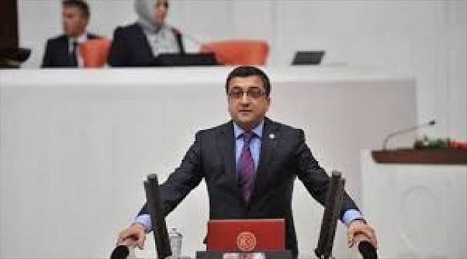 "Ak Parti´li Değilsen, ÇOMÜ´de İş Yok Algısı Oluştu"