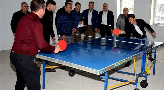 Mesaj Atarak Masa Tenisi İstedi