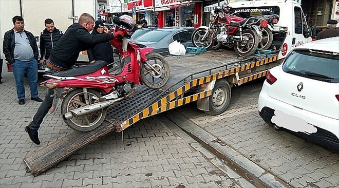 Tescilsiz Plakasız Motorsikte Geçit Yok