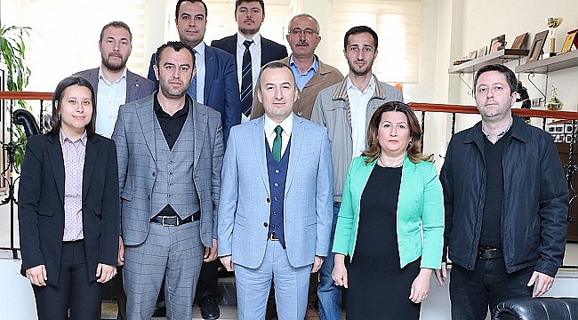 Ak Parti Merkez İlçe Başkanlığı'ndan Çanakkale Barosu'na Ziyaret