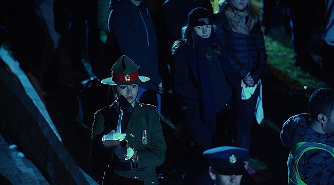 Anzak Koyu'nda 'Şafak Ayini' Yapıldı