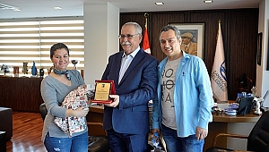 Başkan Gökhan'a Fahri Dedelik Sertifikası