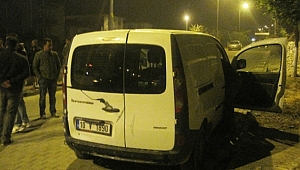 Çanakkale'de İki Araç Çarpıştı: 1 Yaralı