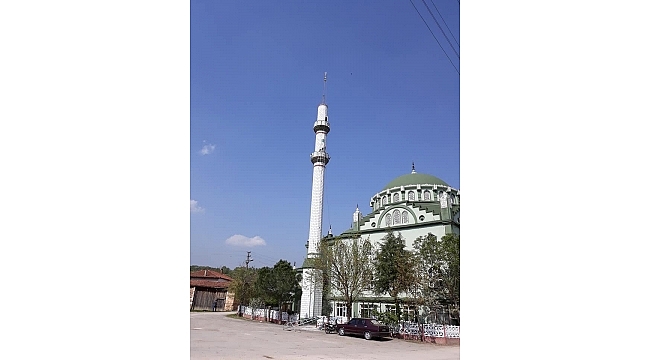 Minareye Yeni Külah Kondu