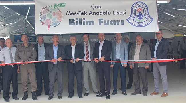 ÇAN MESLEKİ VE TEKNİK ANADOLU LİSESİ TÜBİTAK BİLİM FUARI AÇILDI