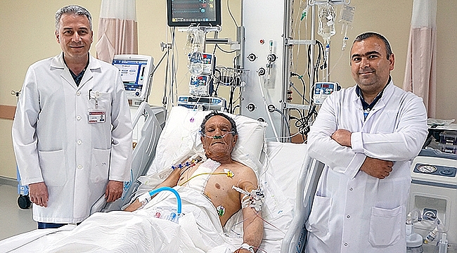 Çanakkale 18 Mart Üniversitesi Araştırma Hastanesinde Bentall Ameliyatı Yapıldı