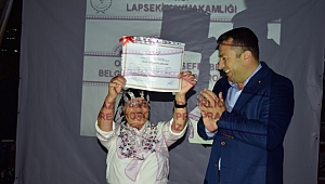 Lapseki'de okuryazarlık seferberliğinde başarılı olan kursiyerler belgelerini aldı