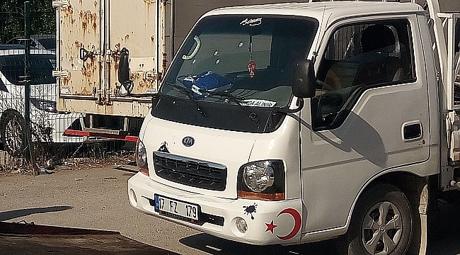 Çanakkale'de Bir Aracı Kurşun Yağmuruna Tuttular