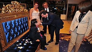 Akıncı ailesinin mutlu günü