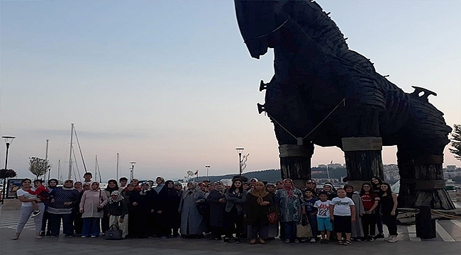 Saruhanlı Belediyesinden Paşaköylü vatandaşlara Çanakkale gezisi