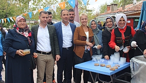 Ak Parti Çan İlçe Teşkilatından Vatandaşa Aşure İkramı