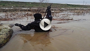 Çaya Atlayan Adamı Arama Çalışmaları Sürüyor