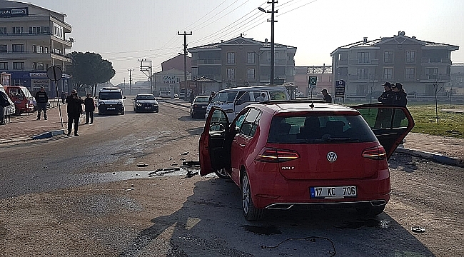 Biga'da Aynı Anda İki Trafik Kazası!