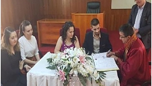  Başkan Öz, İlk Nikâhını Kıydı
