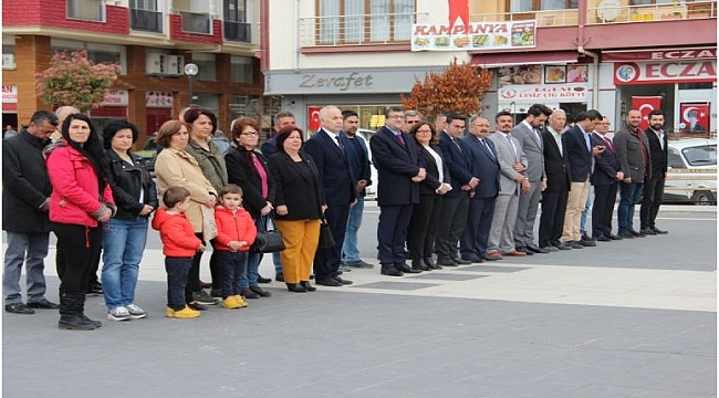 Çan CHP ve ADD'den 23 Nisan Çelenk Töreni Gerçekleştirildi