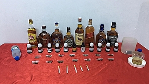 Yol Kontrolünde Satışa Hazır Uyuşturucu Ve Kaçak İçki Yakalandı