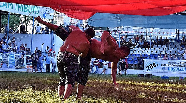 ÇARDAK YAĞLI PEHLİVAN GÜREŞLERİNDE BAŞPEHLİVAN TANJU GEMİCİ OLDU