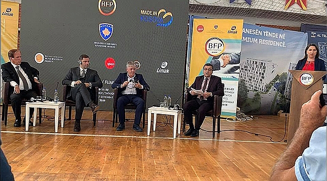 Başkan Öz, Kosova'da Business Forum Prizren'e Katıldı