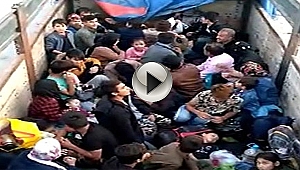 Göçmenler Kamyon Kasasında Yakalandı