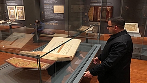 BAŞKAN ERDOĞAN, MİLLET KÜTÜPHANESİ'Nİ GEZDİ