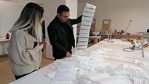 BİGA BELEDİYESİ MASKE VE KORUYUCU KIYAFET ÜRETİYOR