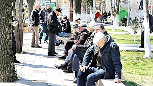 65 YAŞ ÜZERİ VATANDAŞLARIMIZA 1 AY SÜREYLE MEMLEKET İZİNİ!