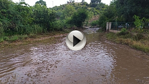 ÇAN YAYA KÖY'DE YAĞAN YAĞMUR SU TAŞKININA SEBEP OLDU