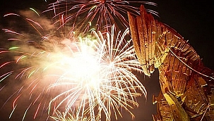 HAVAİ FİŞEK GÖSTERİLERİ SON BULABİLİR!