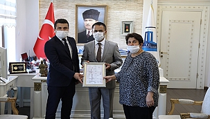 ABDULLATİF BAYAR'DAN VALİ AKTAŞ'A ZİYARET 