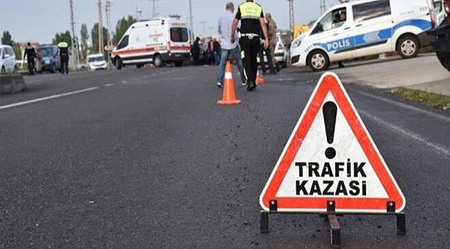 EZİNE'DE TRAFİK KAZASI!