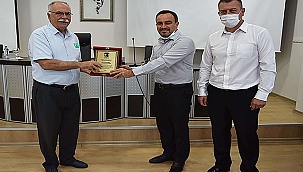 HALK OTOBÜSLERİ KOOPERATİF YÖNETİMİ VE KENT KART ÇANAKKALE YETKİLİLERİNE TEŞEKKÜR PLAKETİ