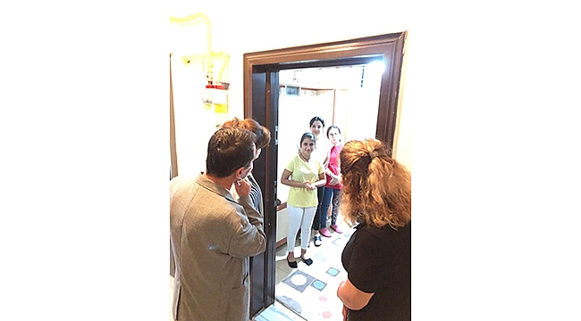 VALİ AKTAŞ, KURBAN BAYRAMINDA ÇOCUKLARIN BAYRAM SEVİNCİNE ORTAK OLDU