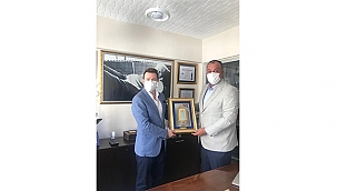 ÇTSO YÖNETİM KURULU BAŞKANINDAN MECLİS ÜYESİ BURAK KUNT'A TEBRİK ZİYARETİ