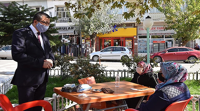 ÇAN'DA GÜZEL HAVAYI FIRSAT BİLEN BAŞKAN ÖZ HEMŞEHRİLERİYLE BİR ARAYA GELDİ