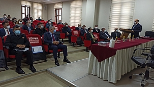 BİGA'DA PANDEMİ TOPLANTISI, VALİ AKTAŞ BAŞKANLIĞINDA GERÇEKLEŞTİRİLDİ